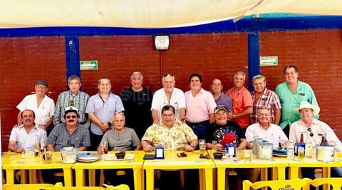 08072019 reunión de amigos