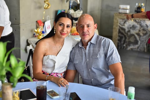 06072019 Rogelio y Layla.