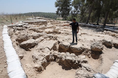 Consideran que están sobre una geografía en la que el relato bíblico narra el refugio de David al amparo del monarca filisteo Achich, cuando escapaba del primer rey israelita Saul.