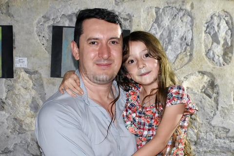 10072019 Eloy y Megan.