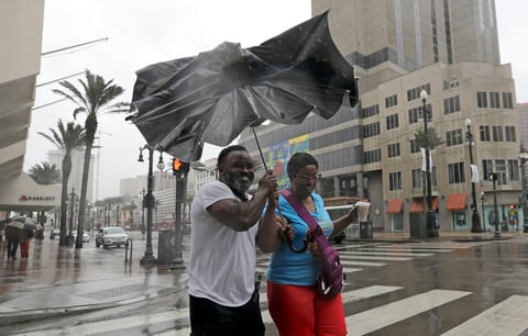 Además de las lluvias, se registraron fuertes vientos.