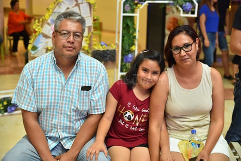 15072019 Isaías, Gabriela y Victoria.