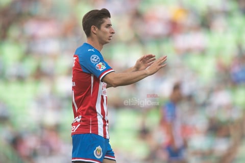 Santos se impone en casa a Chivas en la jornada 1
