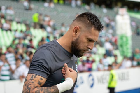 Santos se impone en casa a Chivas en la jornada 1