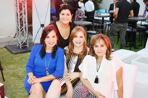 Ivonne, Edith, Rosalba y Laura