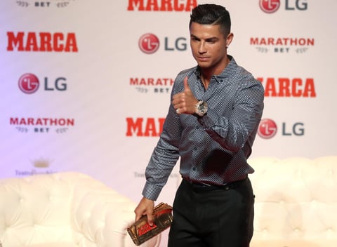 Cristiano recibe galardón como Leyenda del deporte