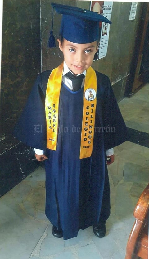 28072019 SE GRADúA DE KINDER.  Santiago Salazar Estrada.