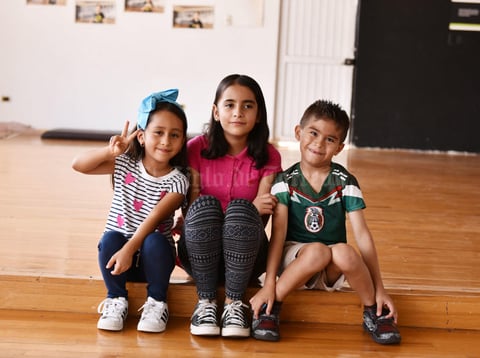 30072019 Layla, Valentina y Mauricio.