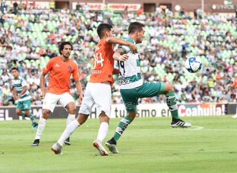 SANTOS LAG. VS CORRECAMINOS