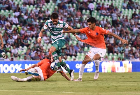 SANTOS LAG. VS CORRECAMINOS