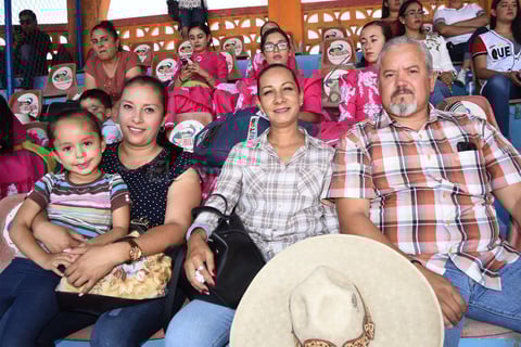 01082019 CONSURSO DE ESCARAMUZAS.  Amett López, Familia Perea Manzano y Familia Barrios.