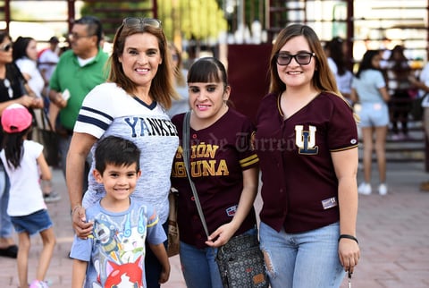 01082019 Alicia, Soraya, Valeria y Rodrigo.