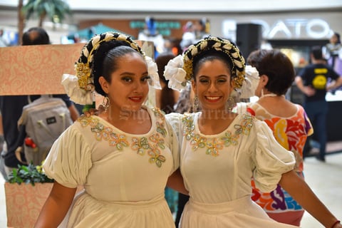 02082019 Mariana y Zitlalli.