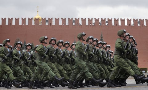 Se realizó un desfile militar.