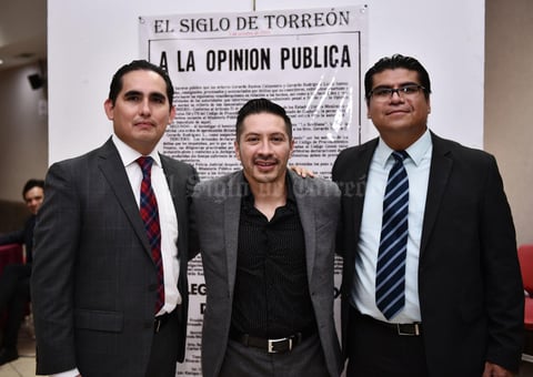 04082019 EN RECIENTE EVENTO.  Josué, Antonio y Víctor.