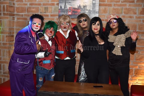 03082019 Los integrantes de Payaseando, diviertieron con sus ocurrencias.