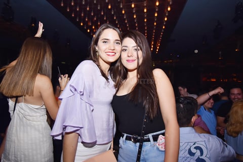 Carla y Ana