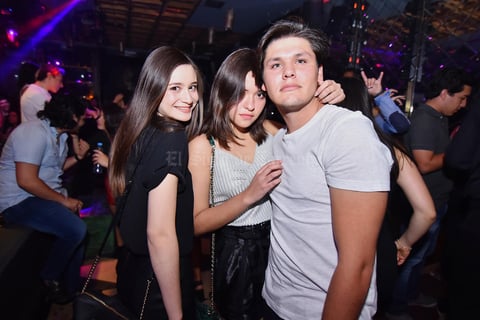 Faride, Aranza y Mauricio