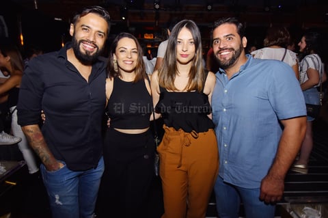 Mónica, Luis, Alejandra y Miguel