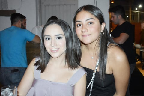 Yadira y Marcela.