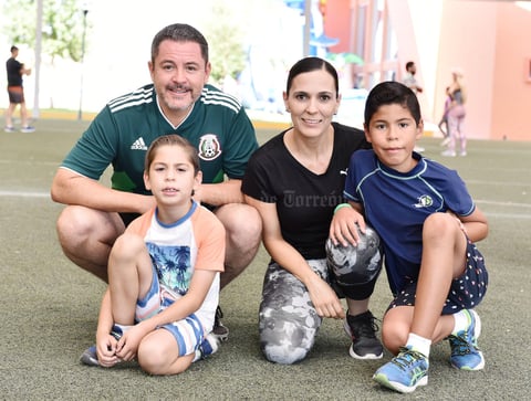 Franco, Marco, Rossana y Marco