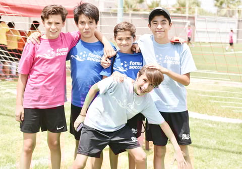 Luis, Joshua, Jorge, Leo y Mauro