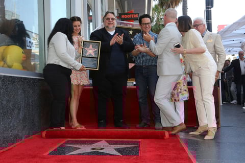 Guillermo del Toro recibe su estrella en el Paseo de la Fama