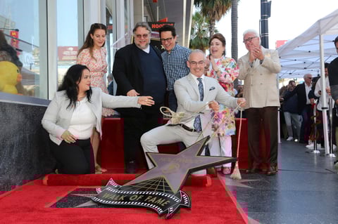 Guillermo del Toro recibe su estrella en el Paseo de la Fama