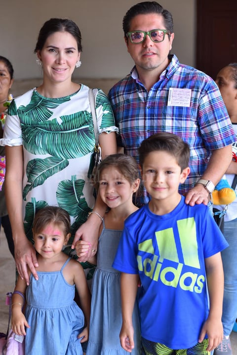 07082019 Ángela, René, Regina, Romina y René.