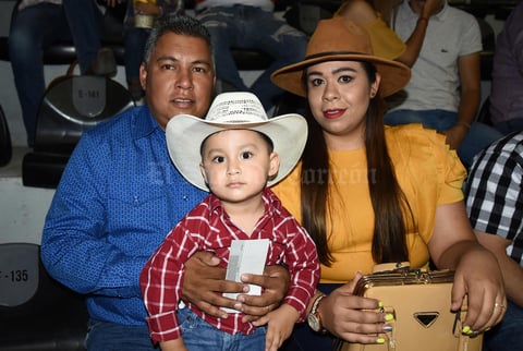 07082019 Miguel, Ivonne y Miguel.