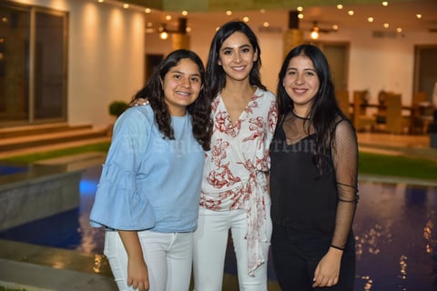 09082019 Isabela, Daniela y Paola.