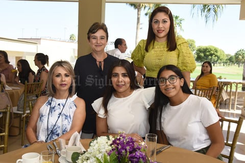 09082019 Raquel, Mayte, Daniela, Neda y Marú.