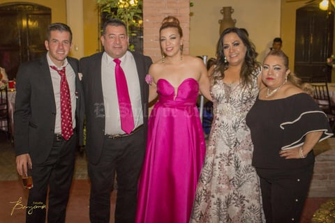 11082019 Cándido, Sirlene y esposo, Margarita Soria y Claudia Solís.