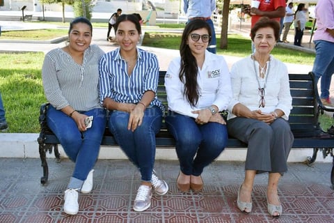 10082019 FERIA TURíSTICA.  Myrna, Areli, Ixia y Ana María.