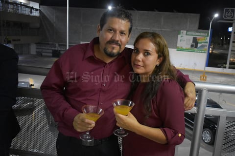 10082019 Juan Antonio y Verónica.