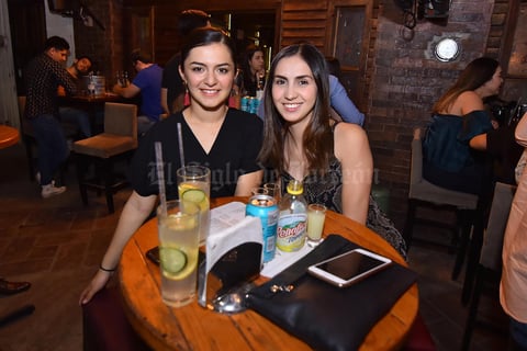 14082019 AMENO RATO.  Ana Cris y Paulina.