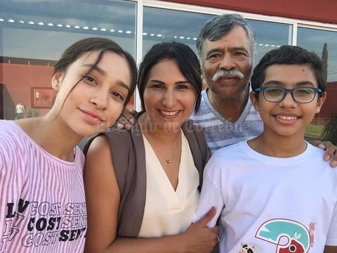14082019 EN FAMILIA.  Luciana, Erika, Germán y Emiliano.