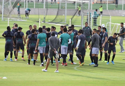 Santos continúa su preparación para mantenerse en la cima de la Liga MX