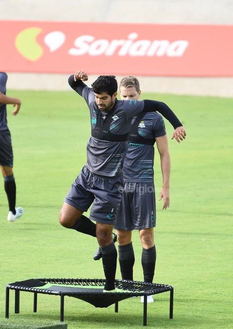 Santos continúa su preparación para mantenerse en la cima de la Liga MX