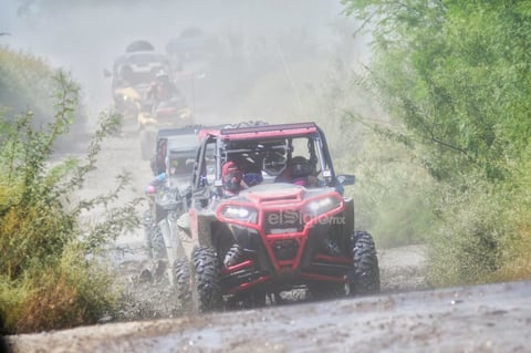 Viven fiesta deportiva con la carrera 'Coahuila 1000 Desert Rally'