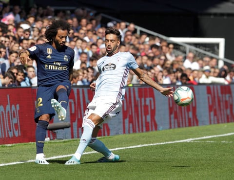 Las paradas de Rubén Blanco evitaron que el Real Madrid aumentase la distancia y antes del descanso el Celta marcó el empate, que el colegiado anuló por posición ilegal de Brais Méndez tras un error de Álvaro Odriozola. El Real Madrid dominó el segundo acto y sentenció con diez jugadores.