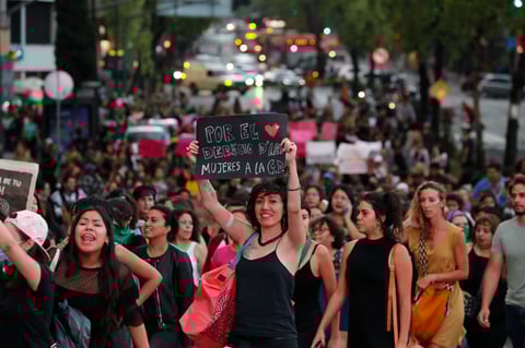 Agresiones y daños tras marcha feminista en CDMX