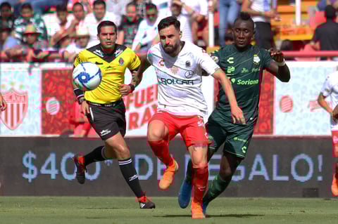 Santos cae en su visita a Necaxa