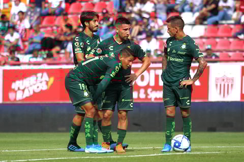 Santos cae en su visita a Necaxa