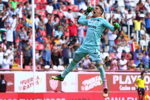 Santos cae en su visita a Necaxa