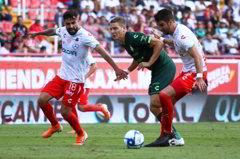 Santos cae en su visita a Necaxa