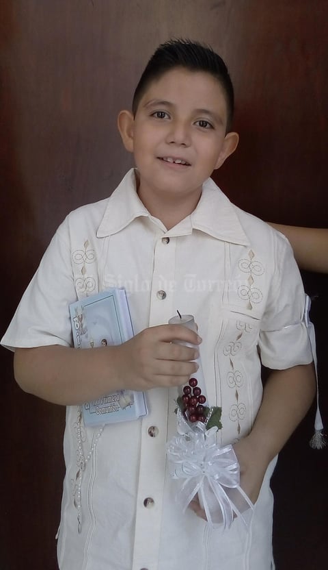 18082019 PRIMERA COMUNIóN.  Juan Fernando Morales Chavarría en compañía de sus familiares y amigos.
