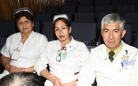 17082019 RECIENTE EVENTO.  Juana María, Lourdes y Cipriano.