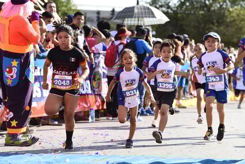 Laguneros corren la 5 y 10 K de Chilchota