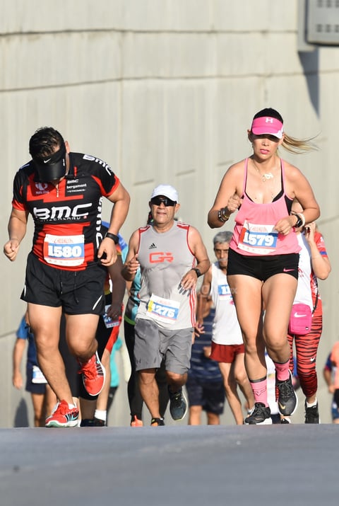 Laguneros corren la 5 y 10 K de Chilchota